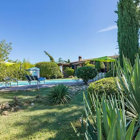 Edera Villa Monticiano